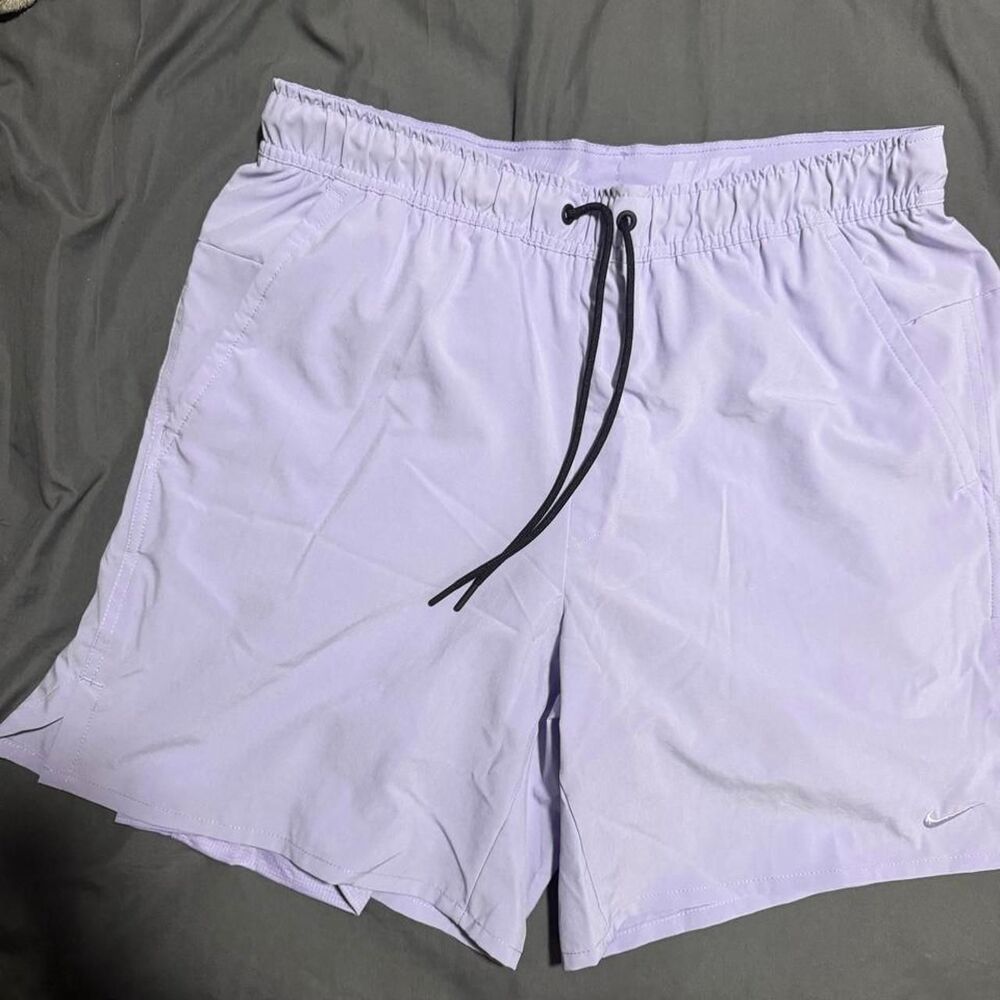 Nike Men's Purple and Blue Shorts